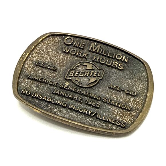 Vintage '83 LIMERICK GENERATING STATION Bechtel AFL-CIO Belt Buckle Safety Award